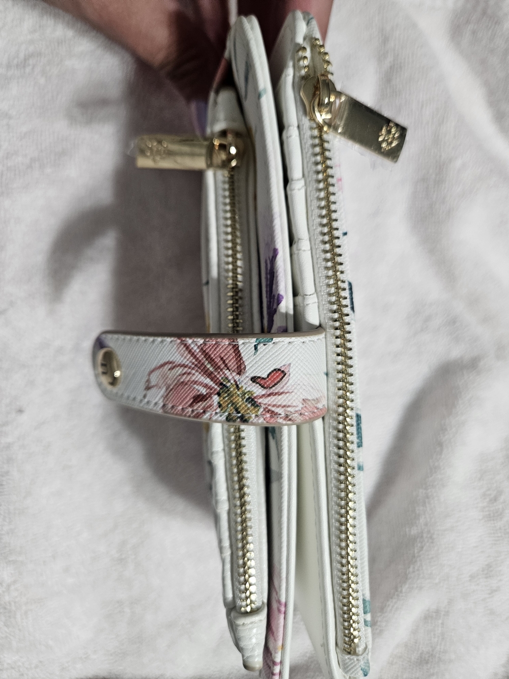 Nanette Lepore White Floral Zip Snap Wallet with Gold Logo - Picture 3 of 3